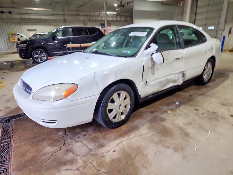 2005 Ford Taurus sel