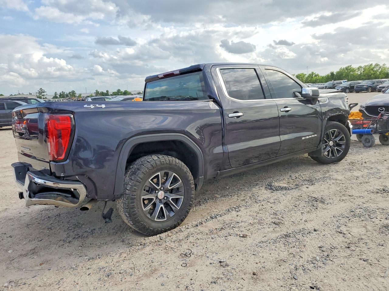 2024 GMC Sierra K1500 SLT
