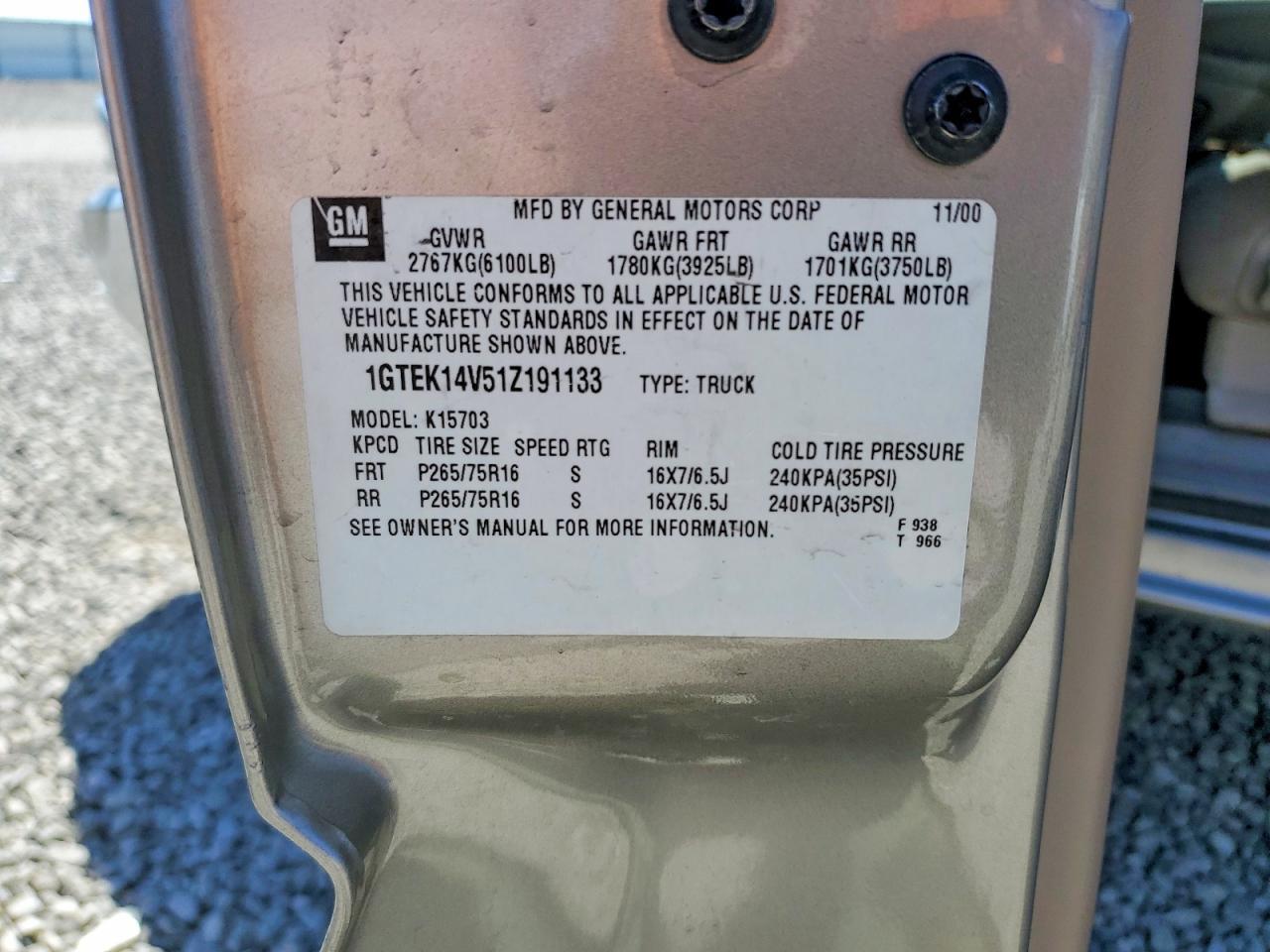 2001 GMC New Sierra K1500