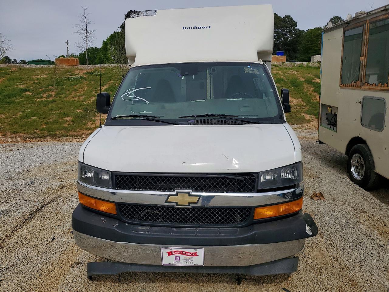 2021 Chevrolet Express Delivery Truck