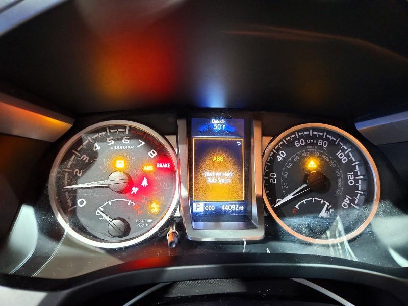 2022 Toyota Tacoma SR5 V6