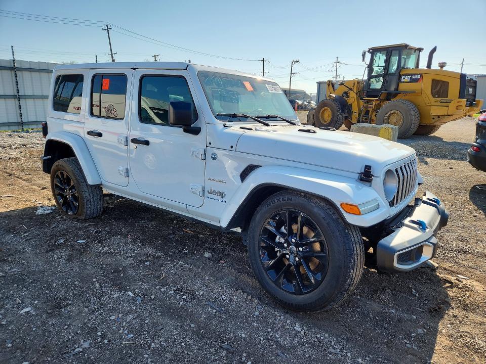 2024 Jeep Wrangler Sahara 4XE