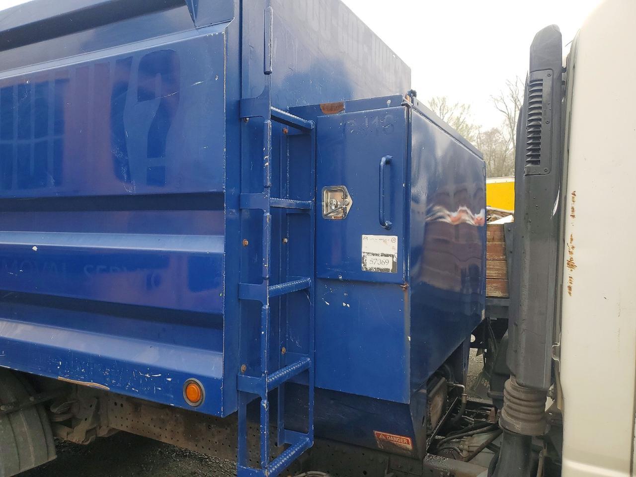 2017 Isuzu NPR HD Dump Truck