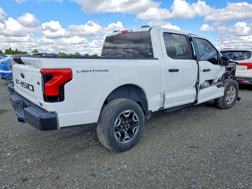 2022 Ford F150 Lightning PRO