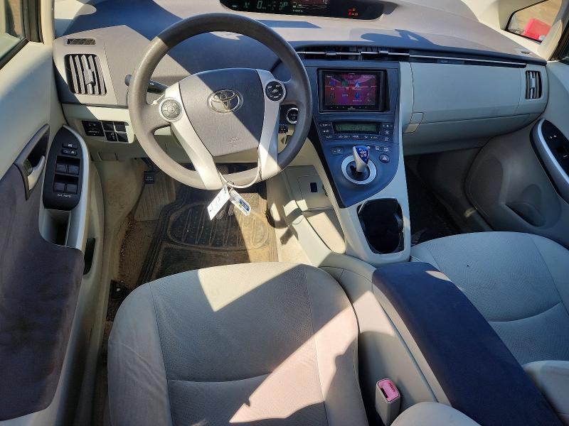 2010 Toyota Prius ii