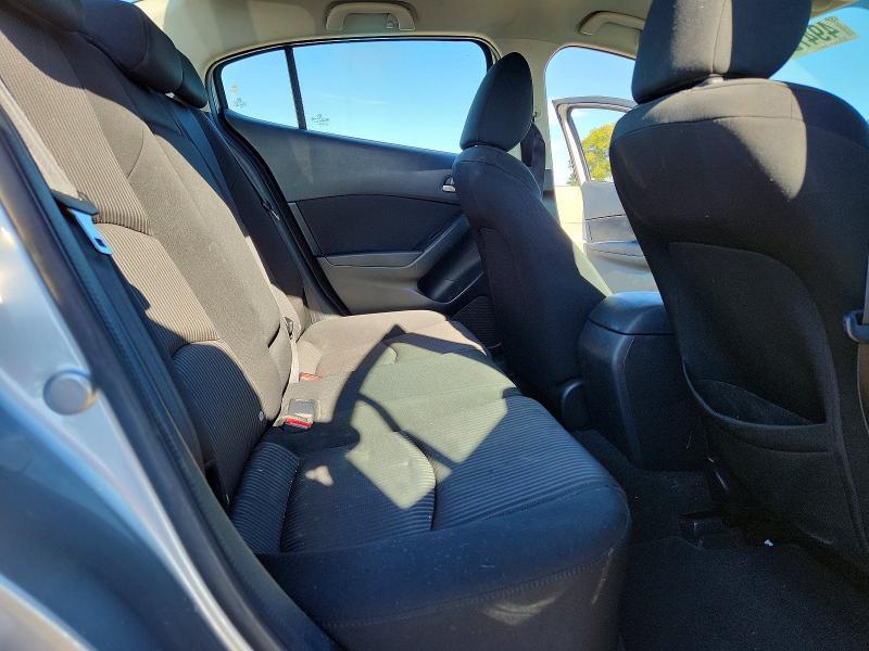 2016 Mazda 3 Sport