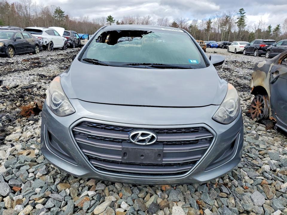 2017 Hyundai Elantra gt Base