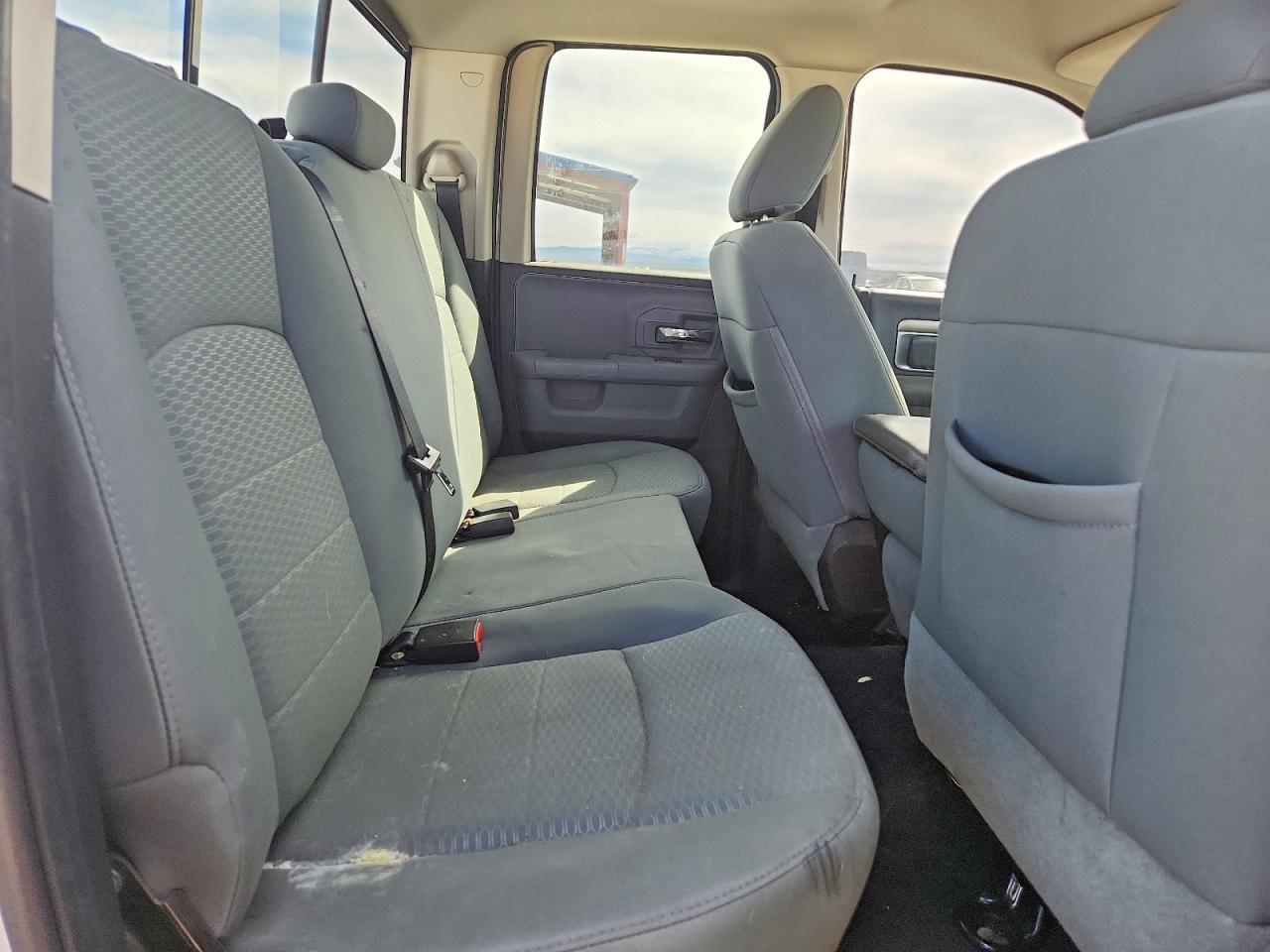 2013 Dodge RAM 1500 SLT