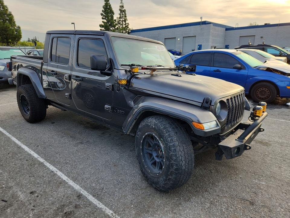 2021 Jeep Gladiator Sport