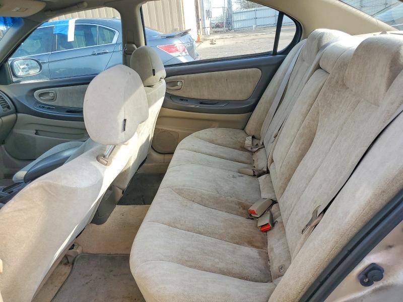 2001 Nissan Maxima gxe