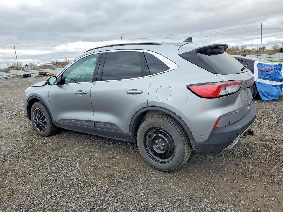 2021 Ford Escape Titanium