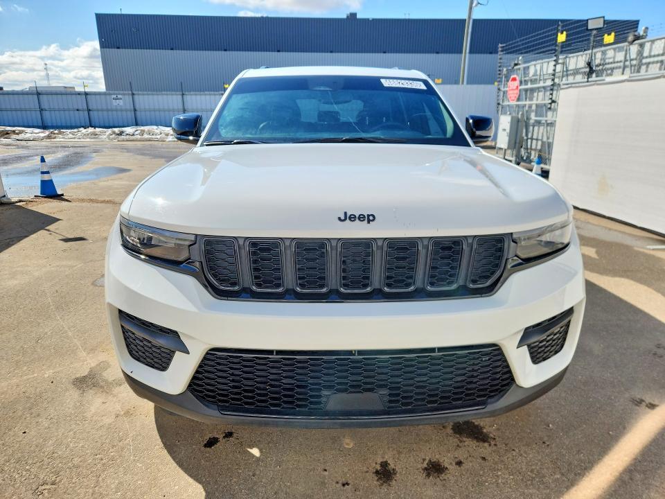 2024 Jeep Grand Cherokee Laredo