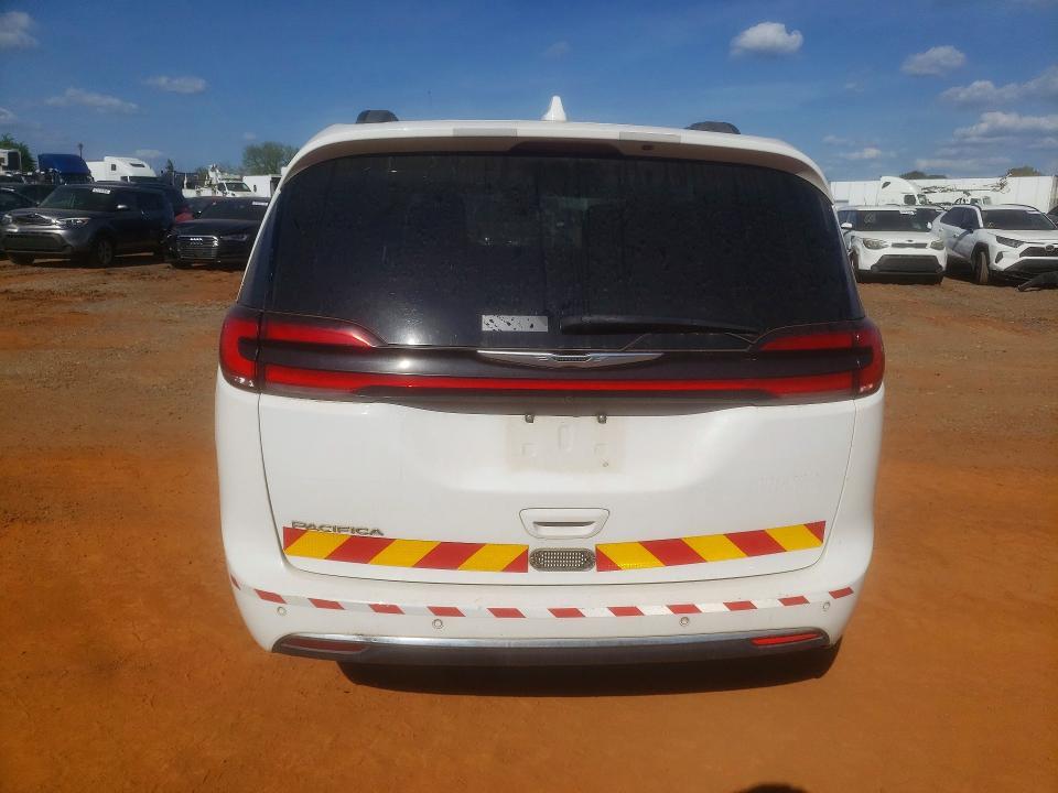 2022 Chrysler Pacifica Touring