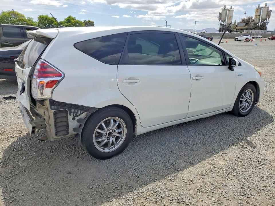 2015 Toyota Prius v two