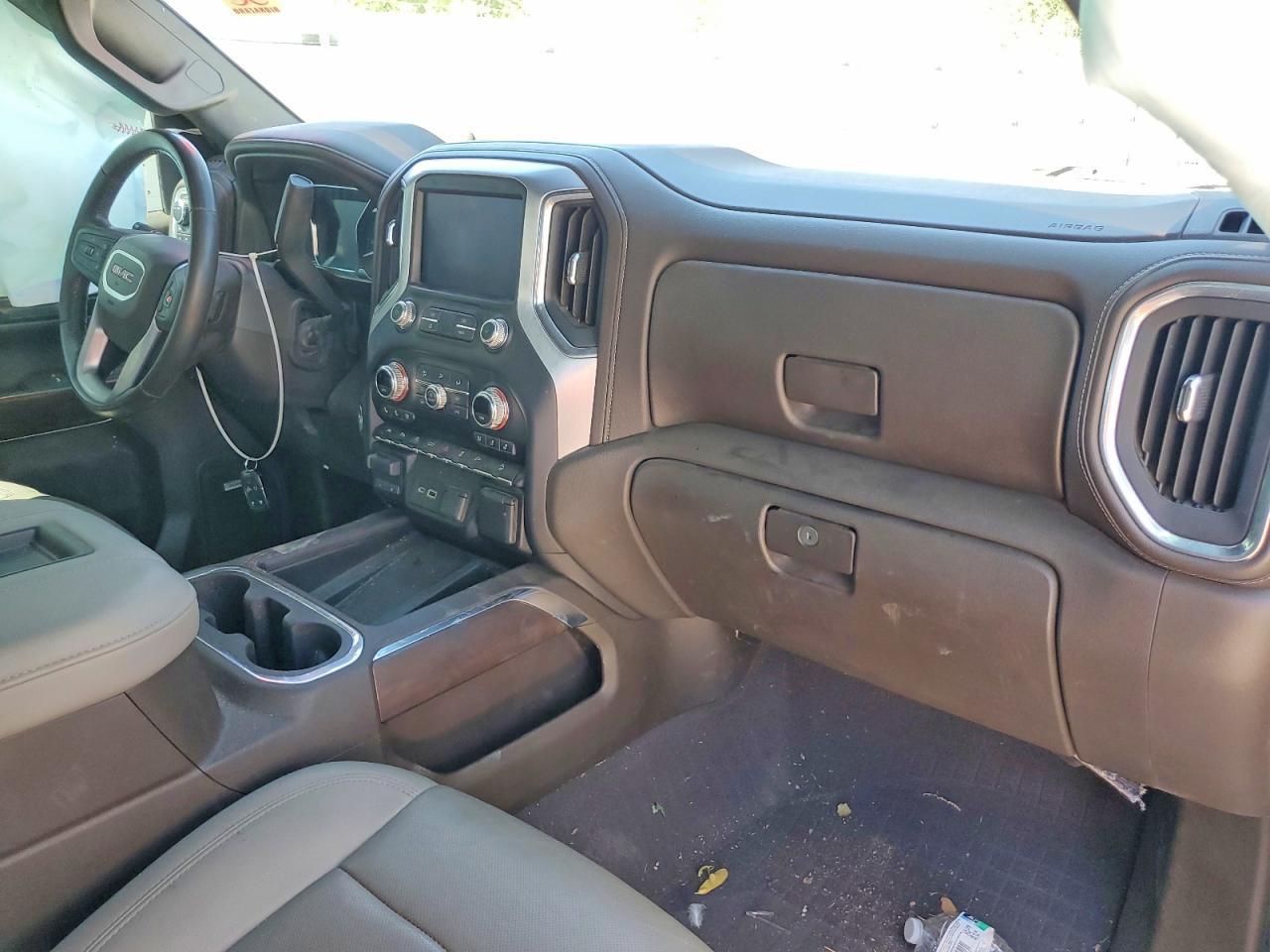 2021 GMC Sierra K1500 SLT