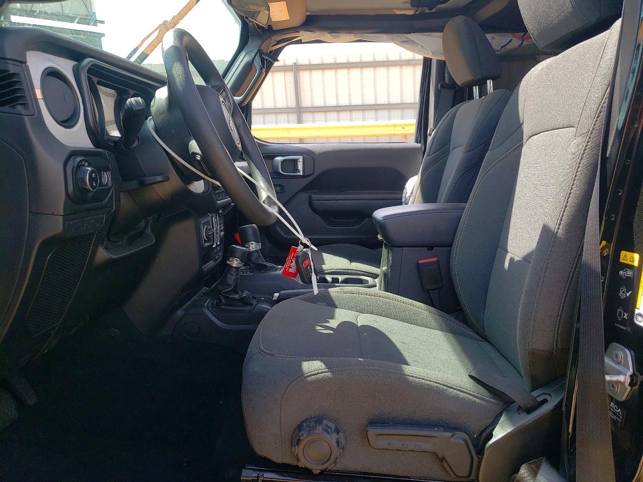 2025 Jeep Gladiator Sport