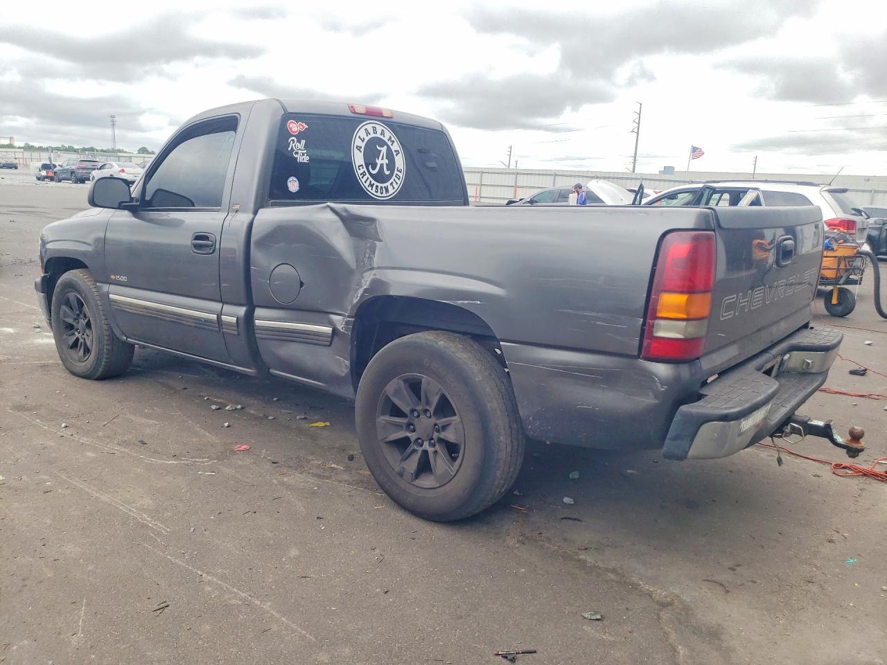 2000 Chevrolet Silverado C1500