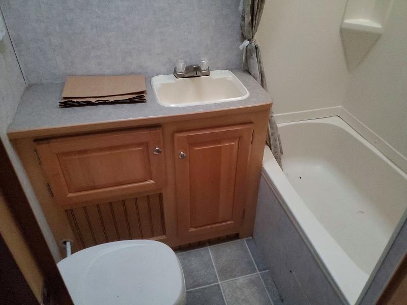 2004 R-Vision 2004 R-VISION Trail Bay Camper