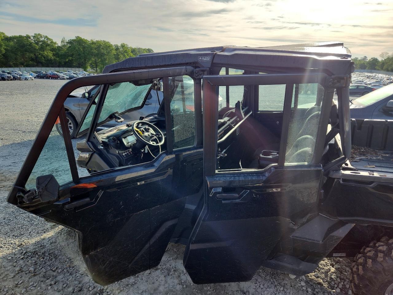 2023 Can-Am Defender Max Utility Vehicle