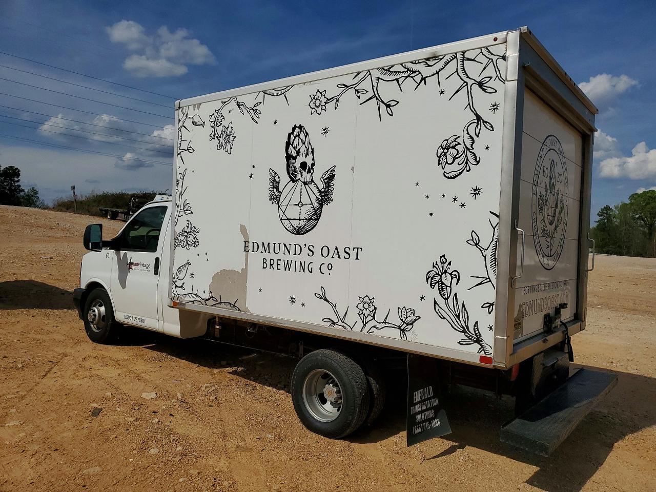 2017 Chev Express G3500