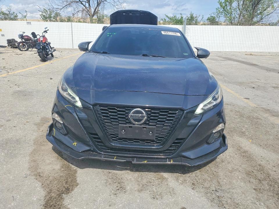 2019 Nissan Altima 2.5 Platinum