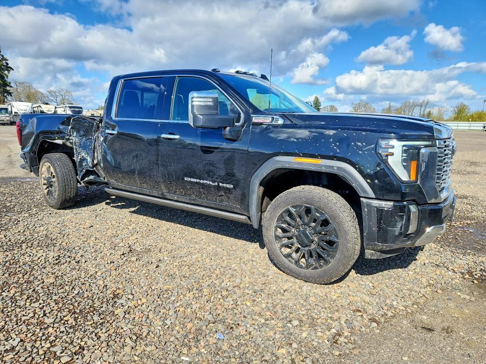 2025 GMC Sierra K2500 Denali