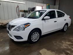 2018 Nissan Versa s Plus en venta en Elgin, IL
