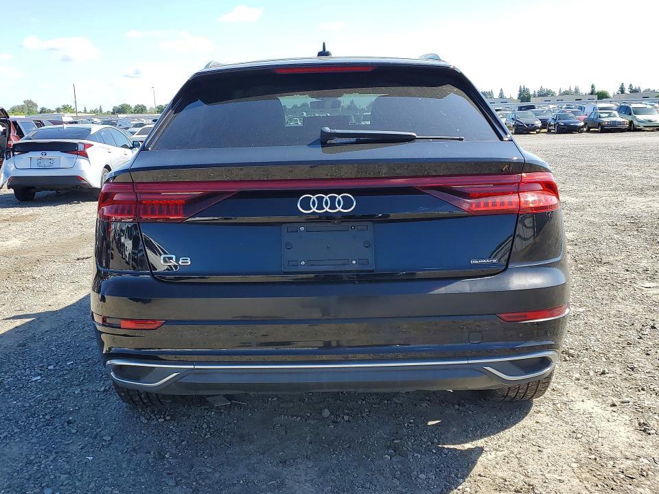 2019 Audi Q8 Premium Plus