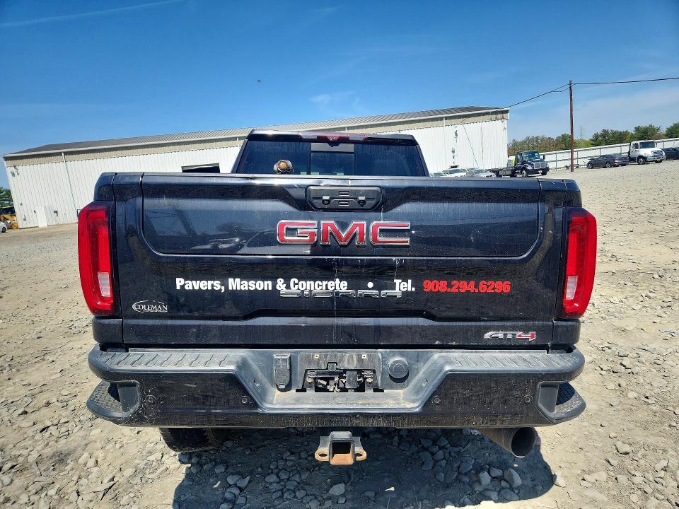 2020 GMC Sierra K2500 AT4