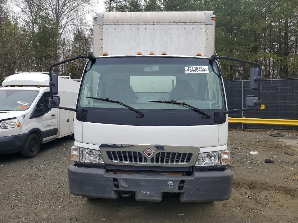 2006 International CF 500 Flatbed Truck