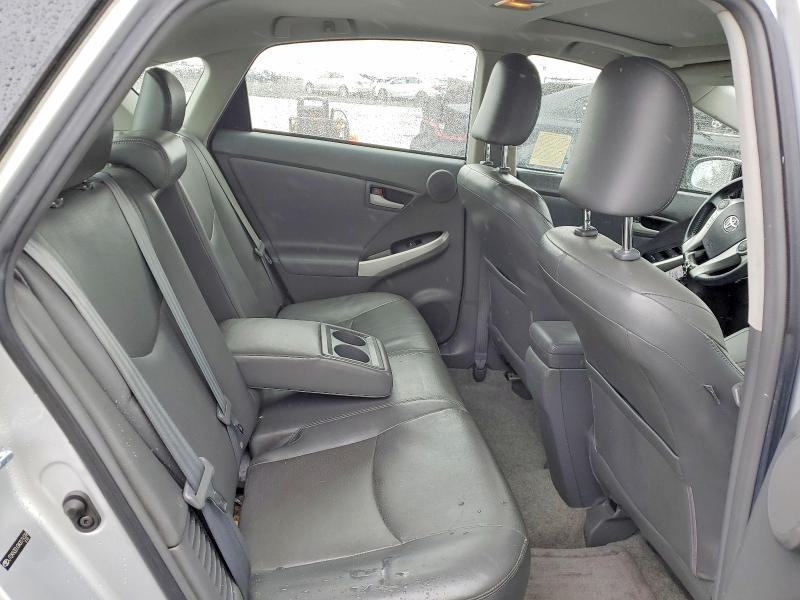 2010 Toyota Prius iv