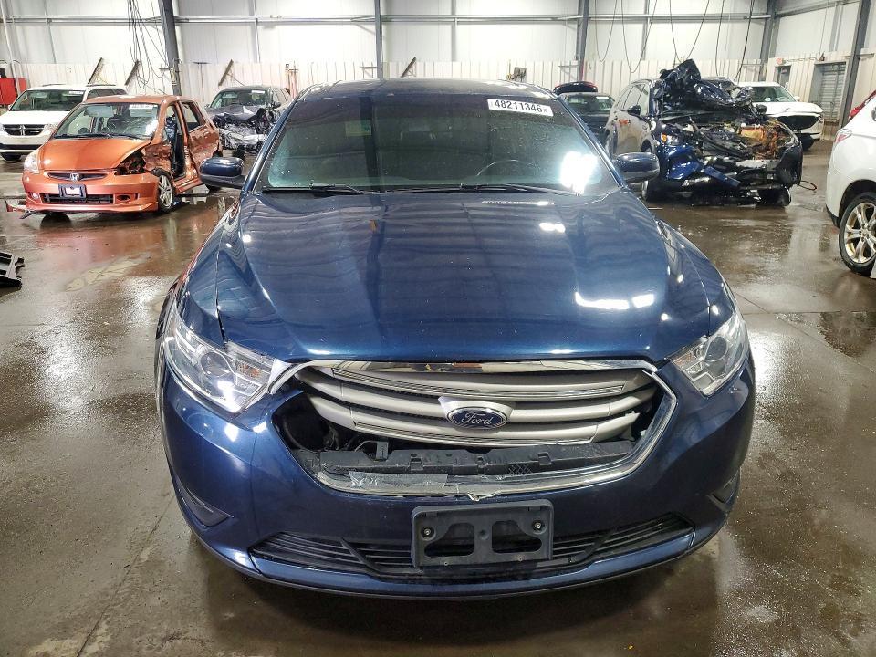 2017 Ford Taurus sel
