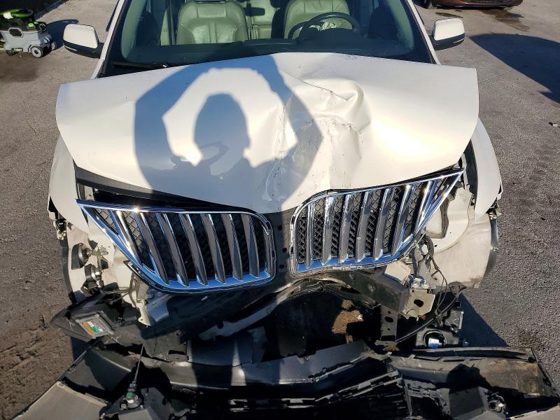 2013 Lincoln Townhouse MKX