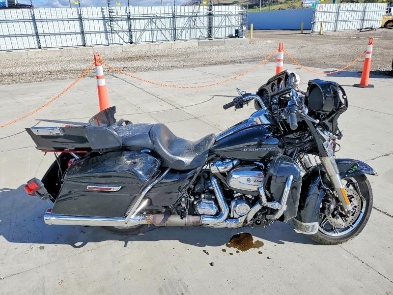 2019 Harley-Davidson Flhtk