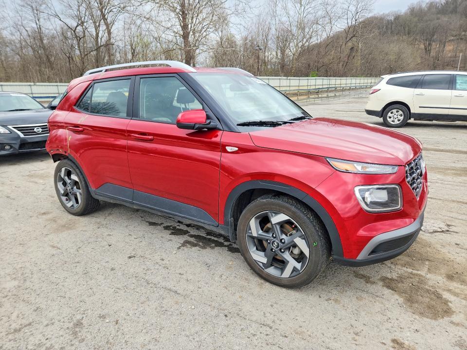 2022 Hyundai Venue sel