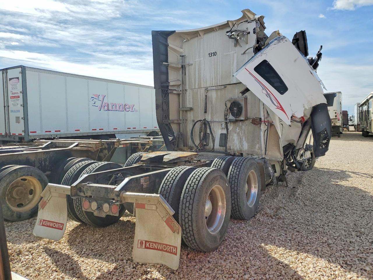 2023 Kenworth Construction T680