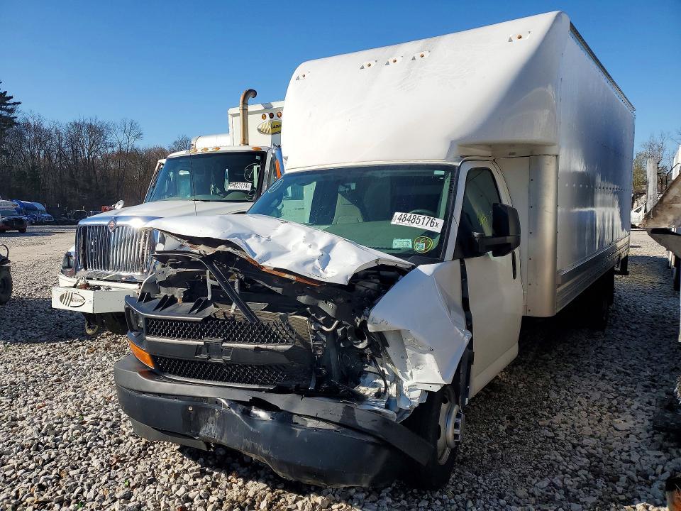 2017 Chevrolet Express G3500 Delivery Truck