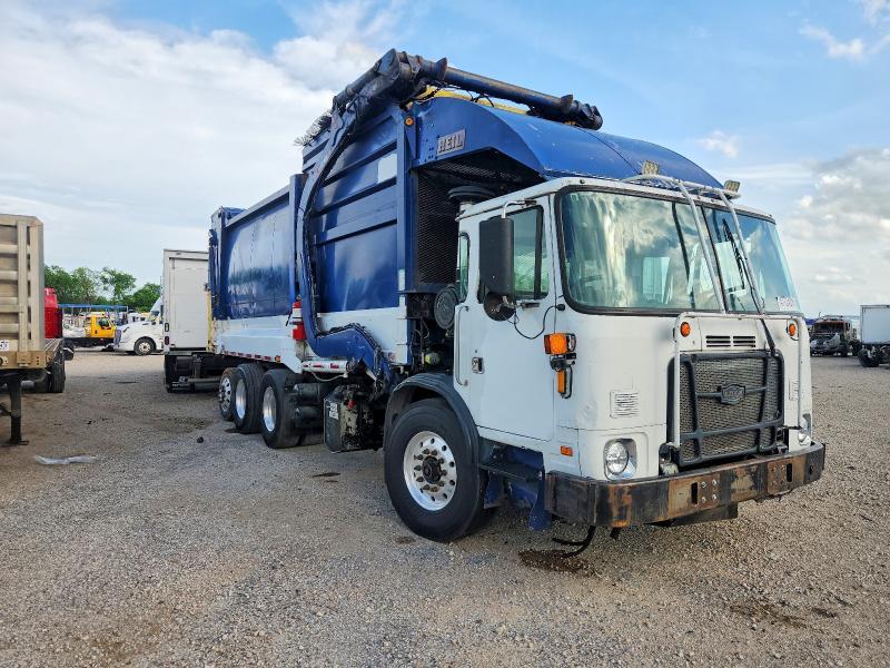 2015 Autocar Llc 2015 Autocar Xpeditor Refuse Truck