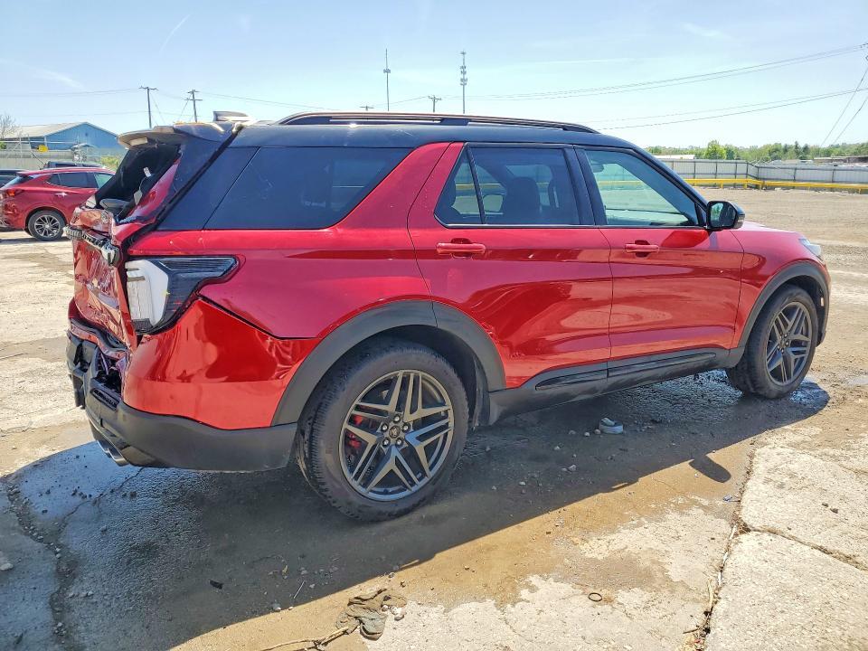2025 Ford Explorer st