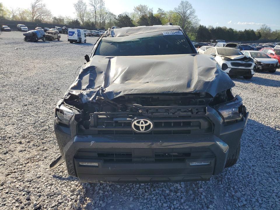 2025 Toyota 4runner SR5