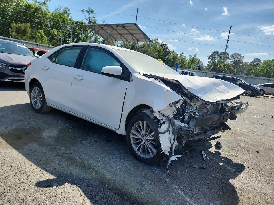 2015 Toyota Corolla le Plus