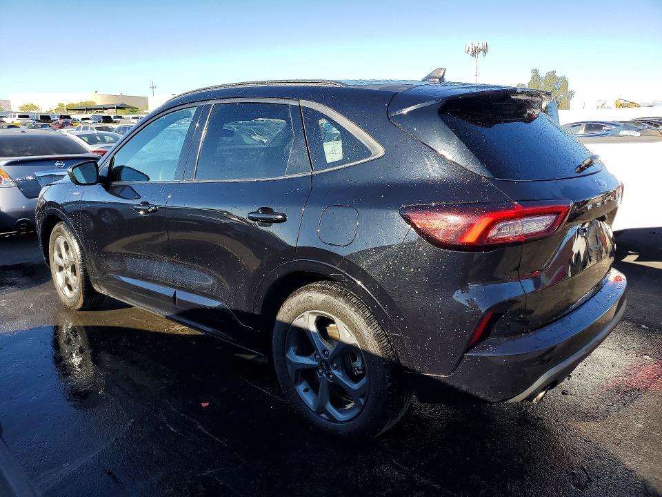 2023 Ford Escape st Line