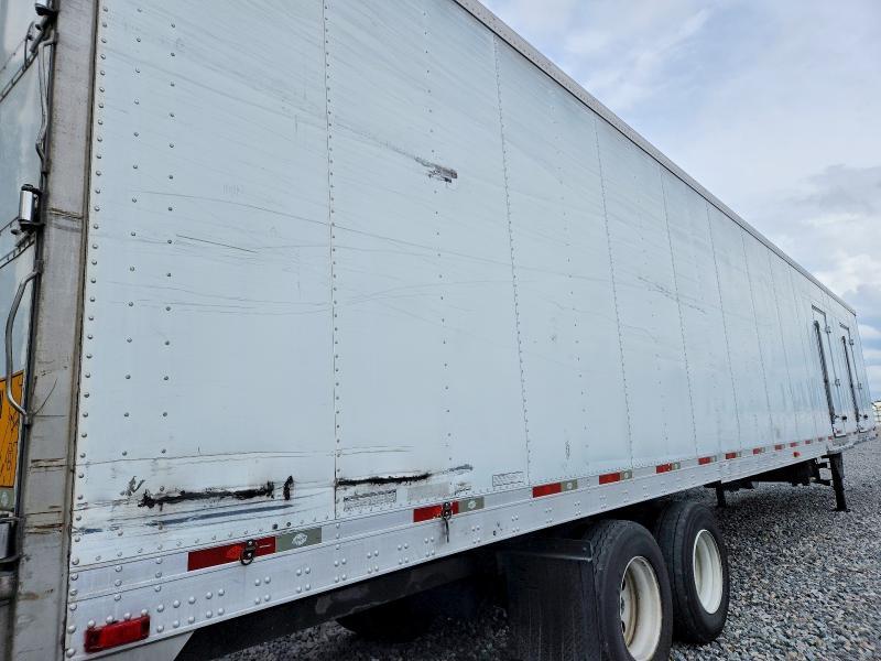 2013 Utility Refrigerated Van Trailer