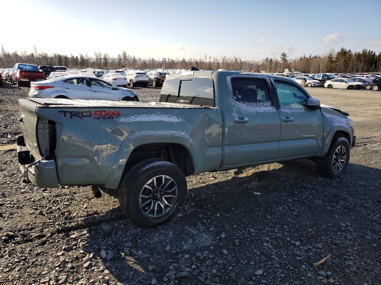 2022 Toyota Tacoma SR5 V6