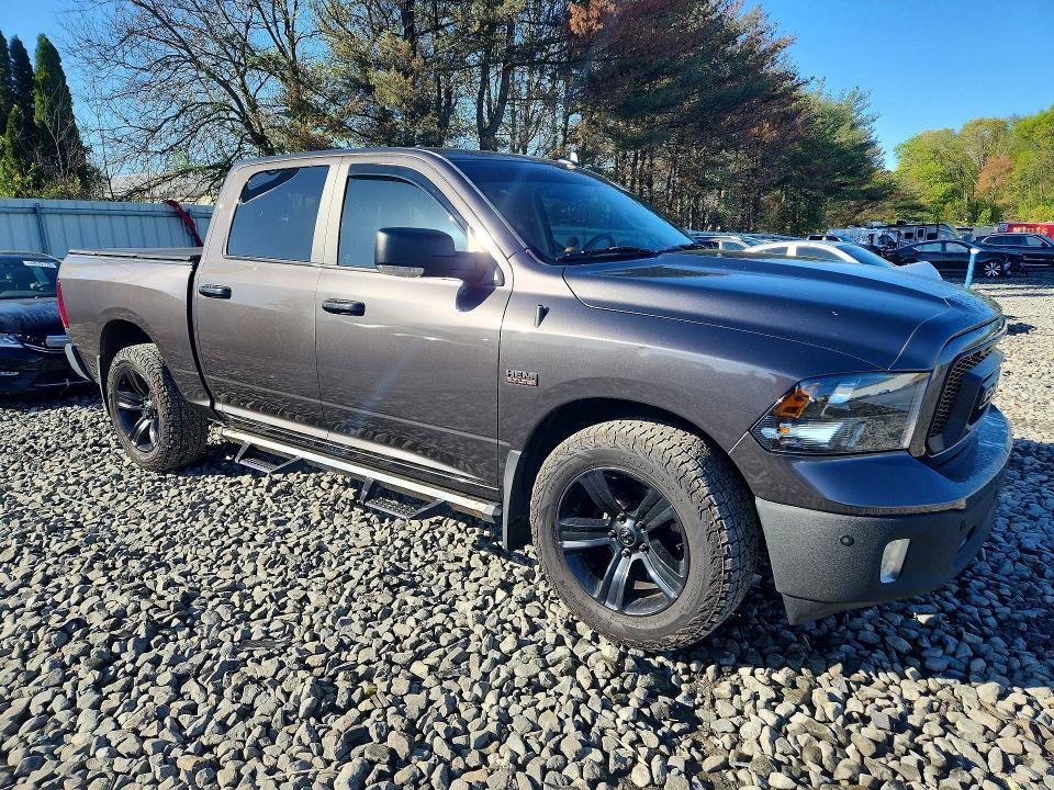 2017 Dodge RAM 1500 SLT