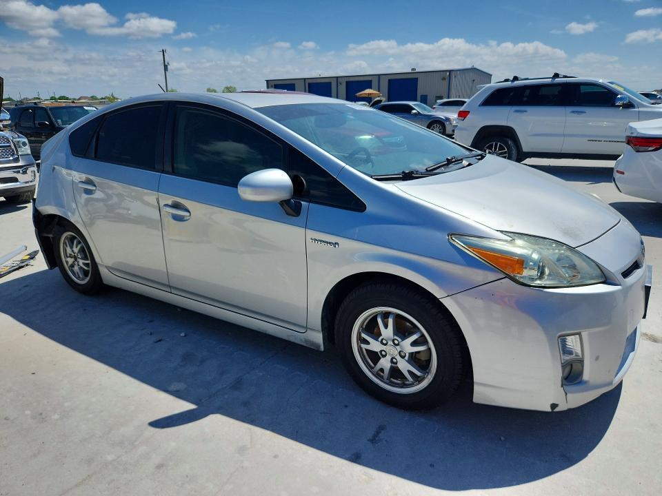 2010 Toyota Prius iv