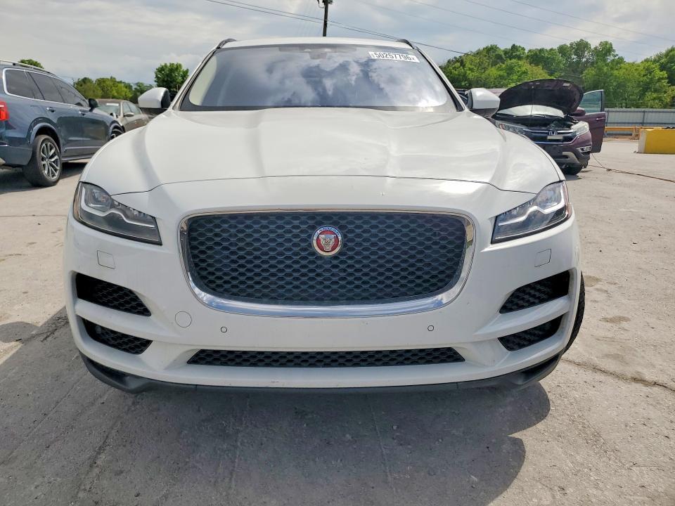 2018 Jaguar F-pace Prestige