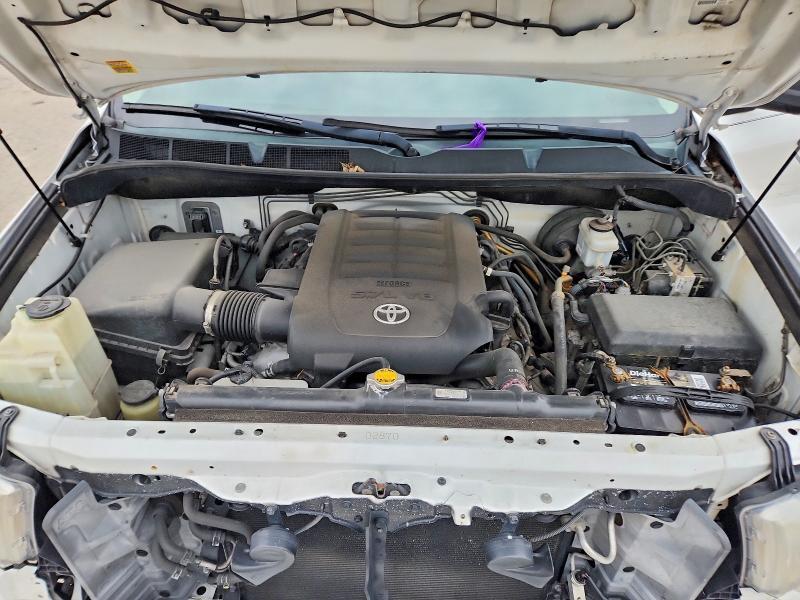 2013 Toyota Tundra Double cab SR5