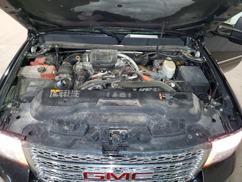 2011 GMC Sierra K2500 Denali