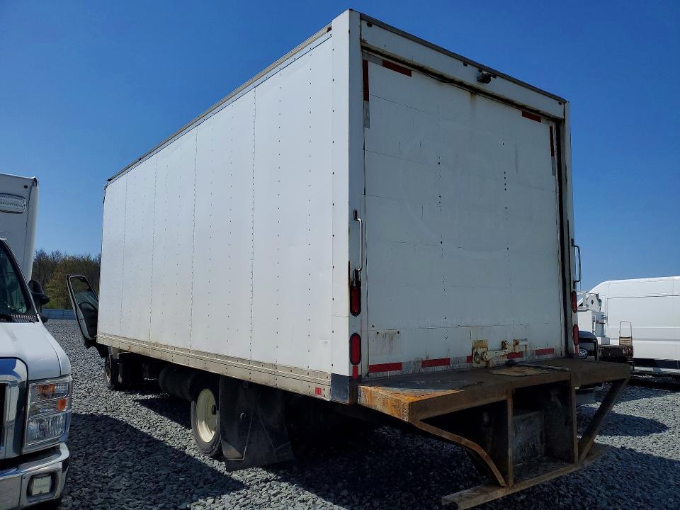 2017 Isuzu NQR Delivery Truck